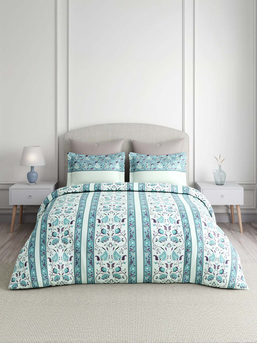 Valatia 100% Cotton 200 TC Karigari Printed Double Bedsheet with 2 Pillow Covers - Blue & White