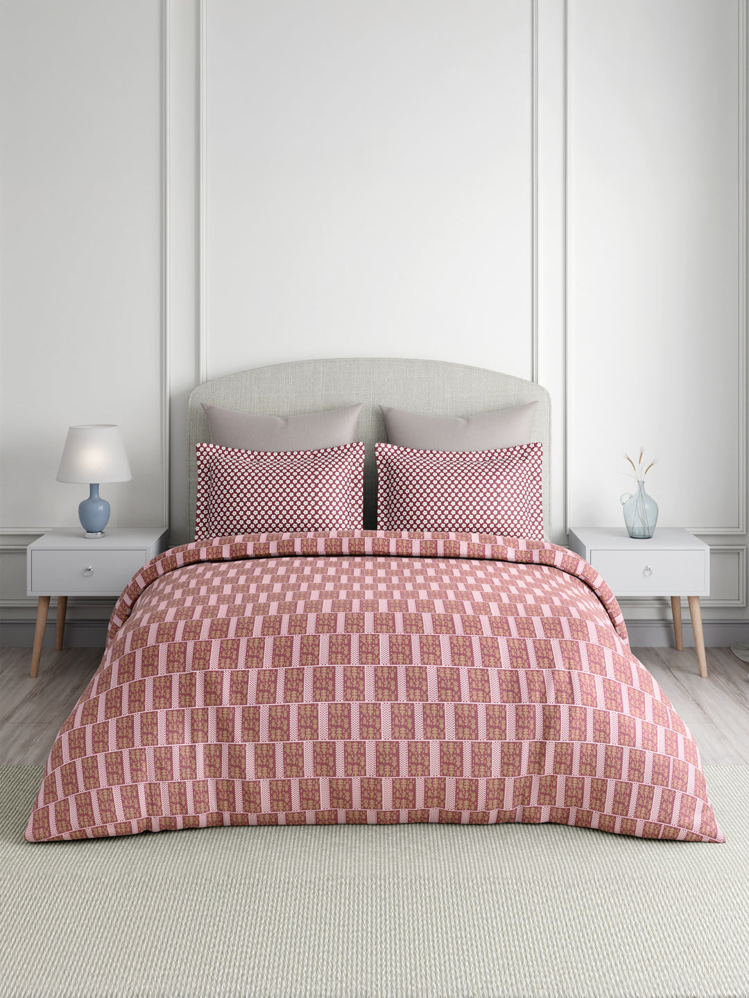 Valatia 100% Cotton 200 TC Karigari Printed Double Bedsheet with 2 Pillow Covers - Pink