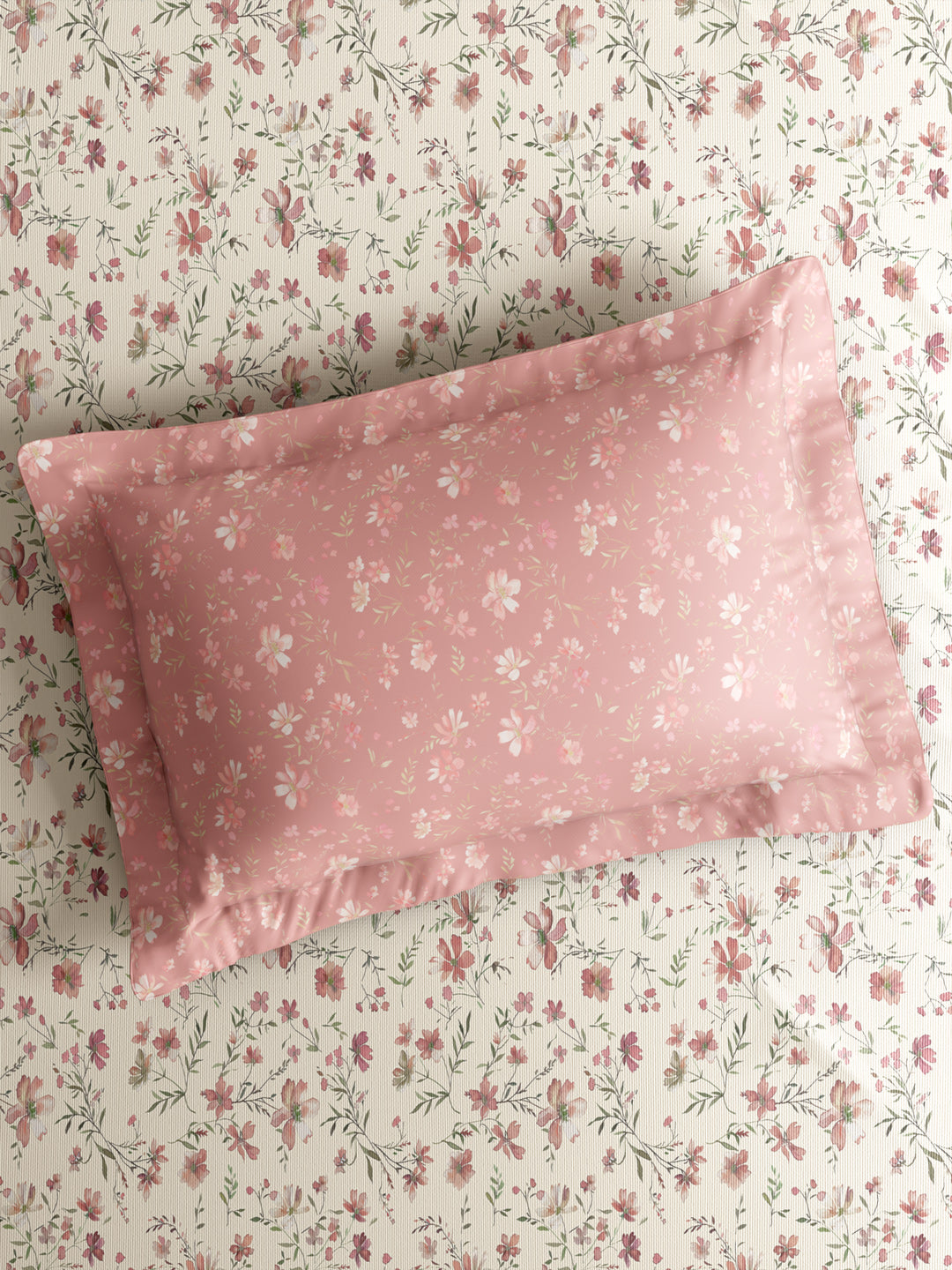 Gardenia Augusta 100% Cotton 300 TC King Bedsheet with 2 Pillow Covers | Pink & White Floral Digital Print