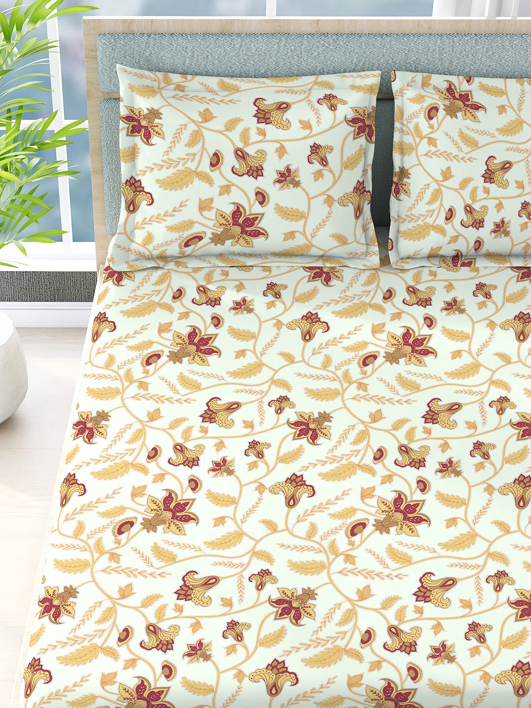 Siesta 100% Cotton 200 TC White & Yellow Floral Print King Bedsheet with 2 Pillow Covers