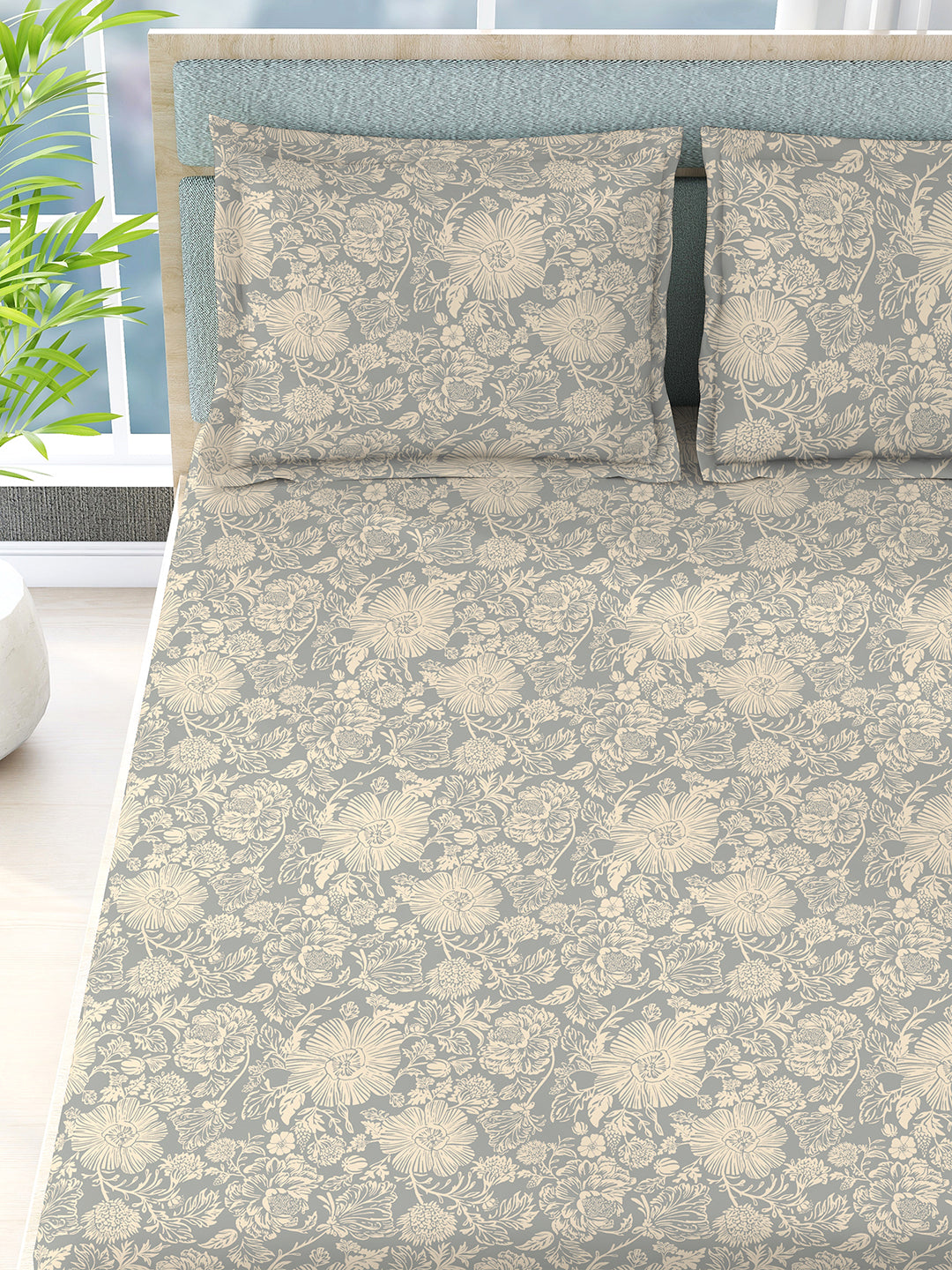 Siesta 100% Cotton 200 TC Grey & Beige Floral Print King Bedsheet with 2 Pillow Covers