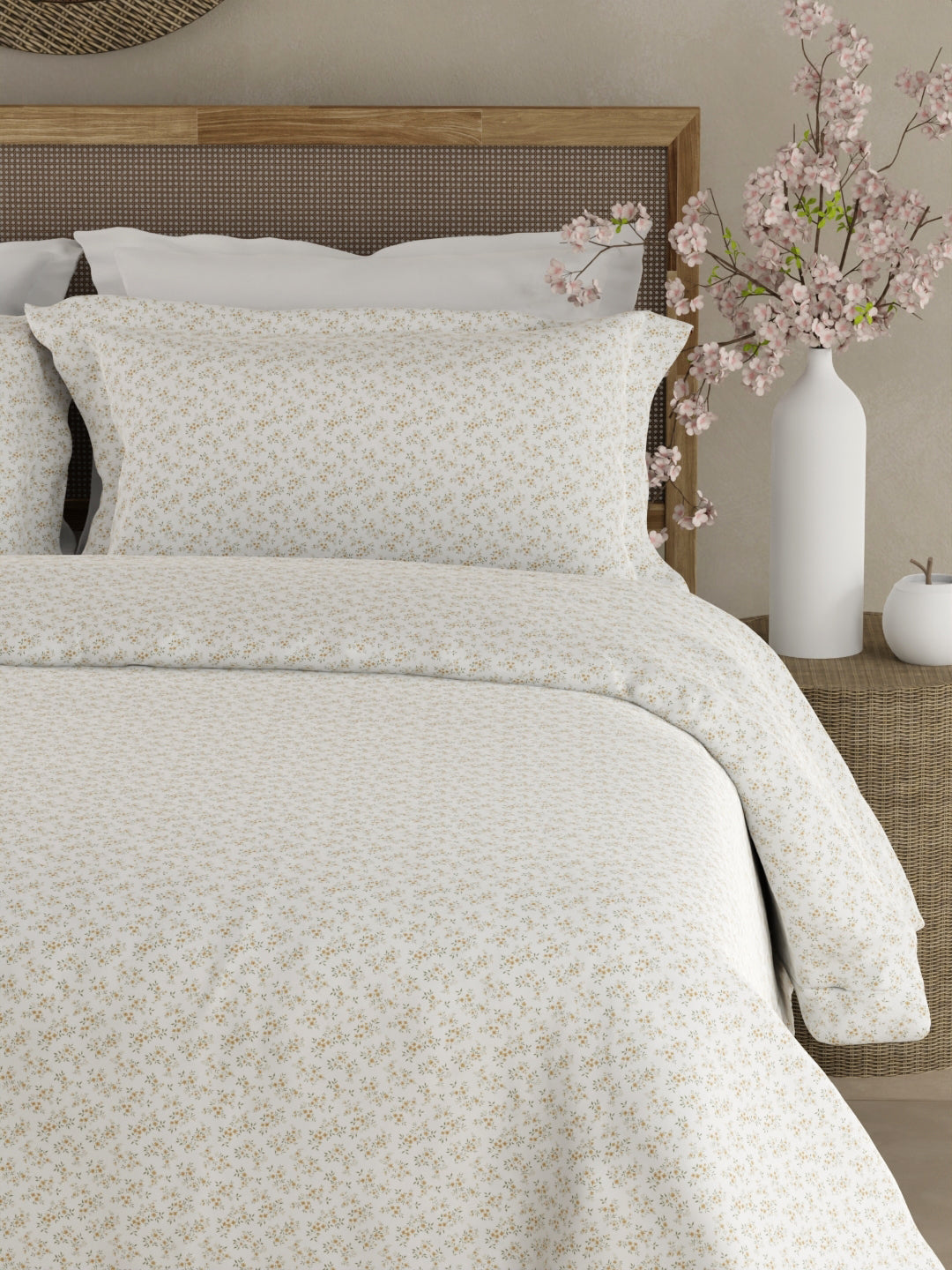 Cottage Garden 100% Cotton 300 TC King Bedsheet with 2 Pillow Covers - White Floral