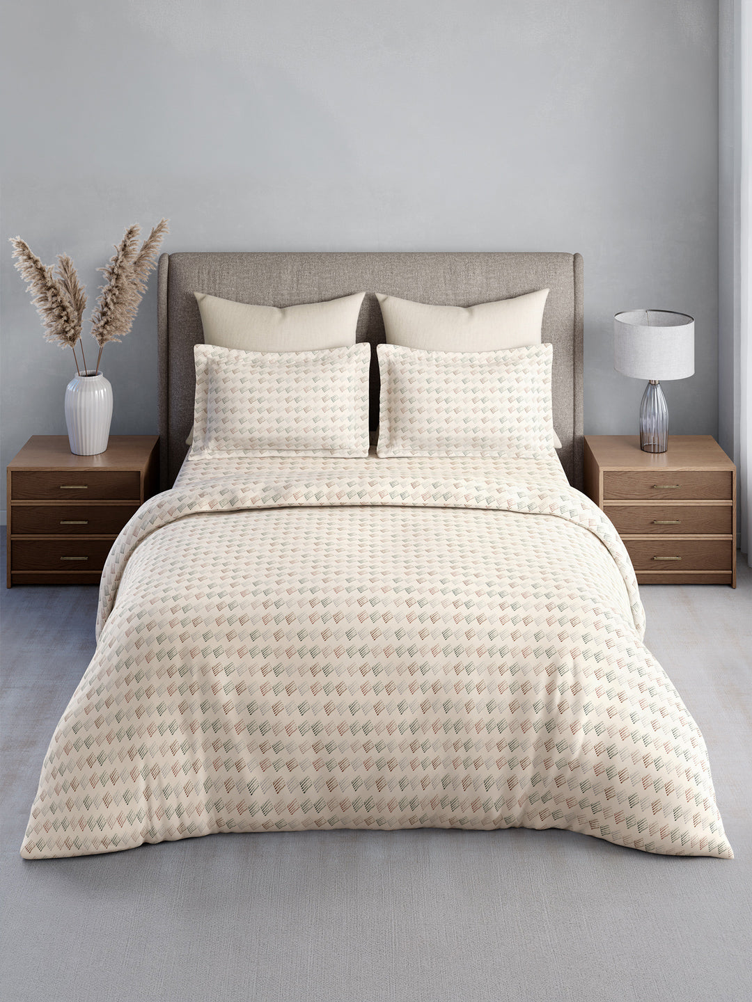 100% Cotton 300 TC King Bedsheet with 2 Pillow Covers - White Geometrical Print, Cottage Garden