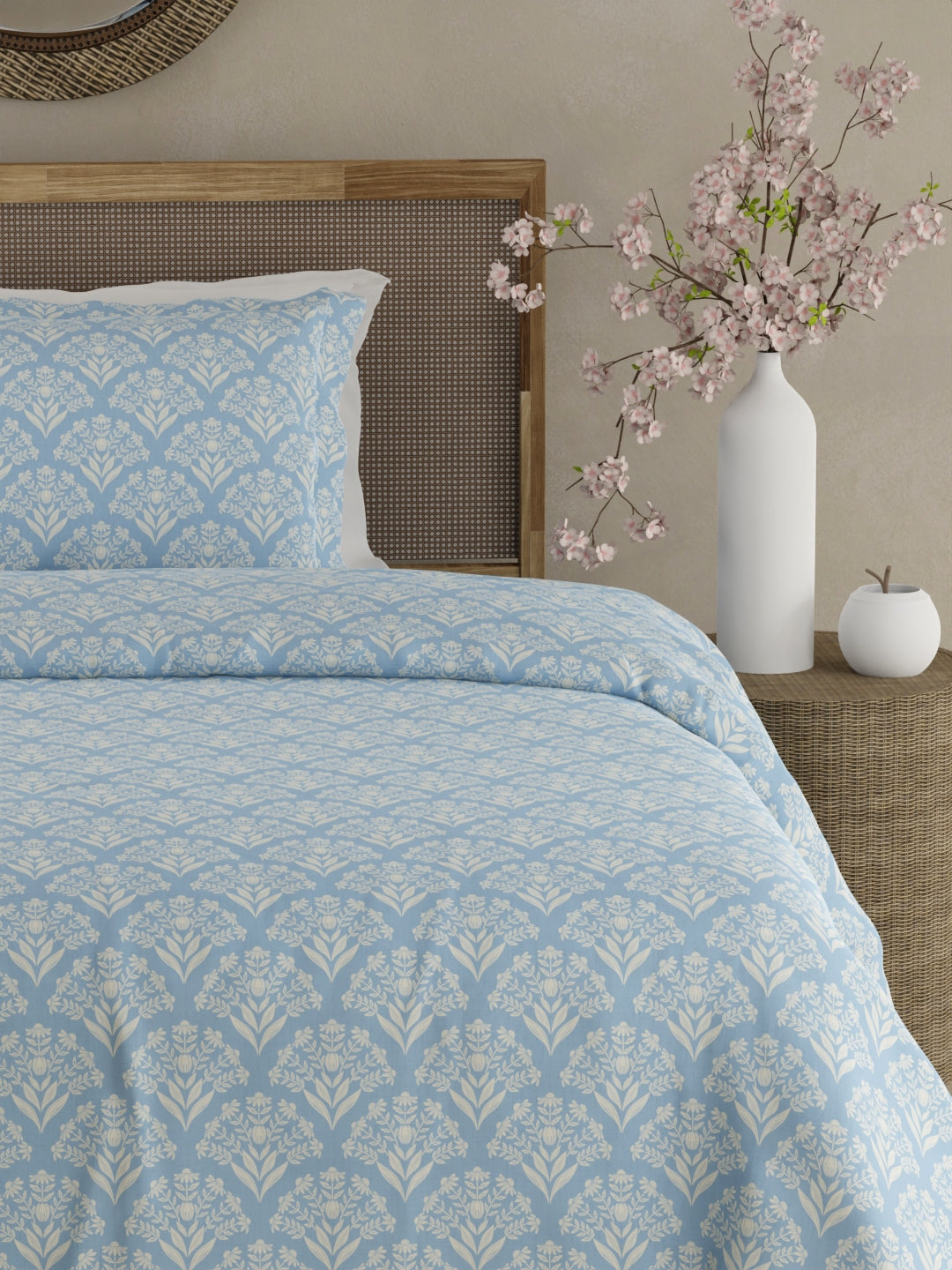 Cottage Garden 100% Cotton 300 TC Single Bedsheet with 1 Pillow Cover - Blue & White Floral