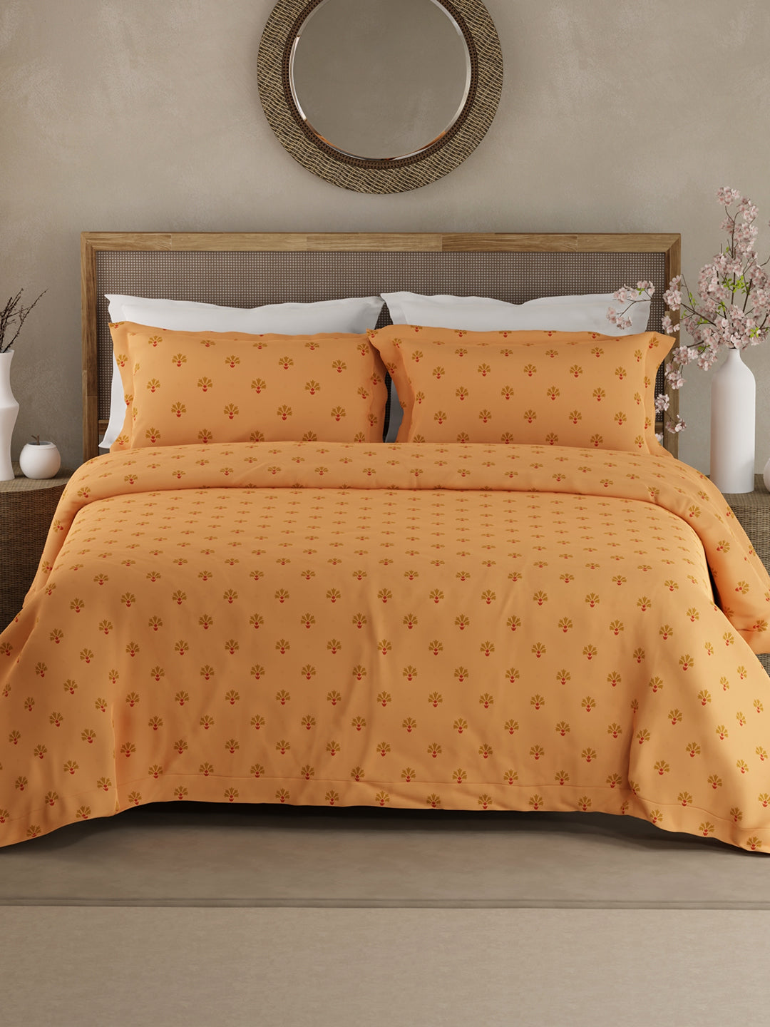 Indo Musk 100% Kasturi Cotton 200 TC Yellow Ethnic Print King Bedsheet with 2 Pillow Covers