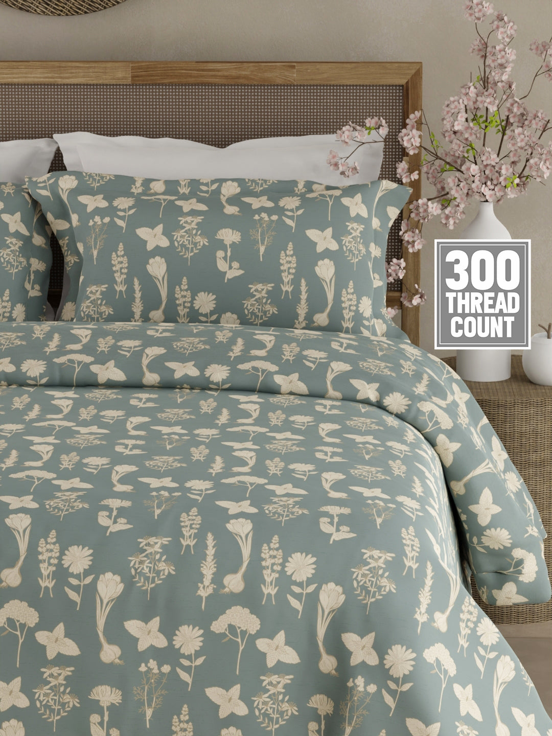 Cottage Garden 100% Organic Cotton 300 TC King Bedsheet with 2 Pillow Covers - Blue & Cream Floral