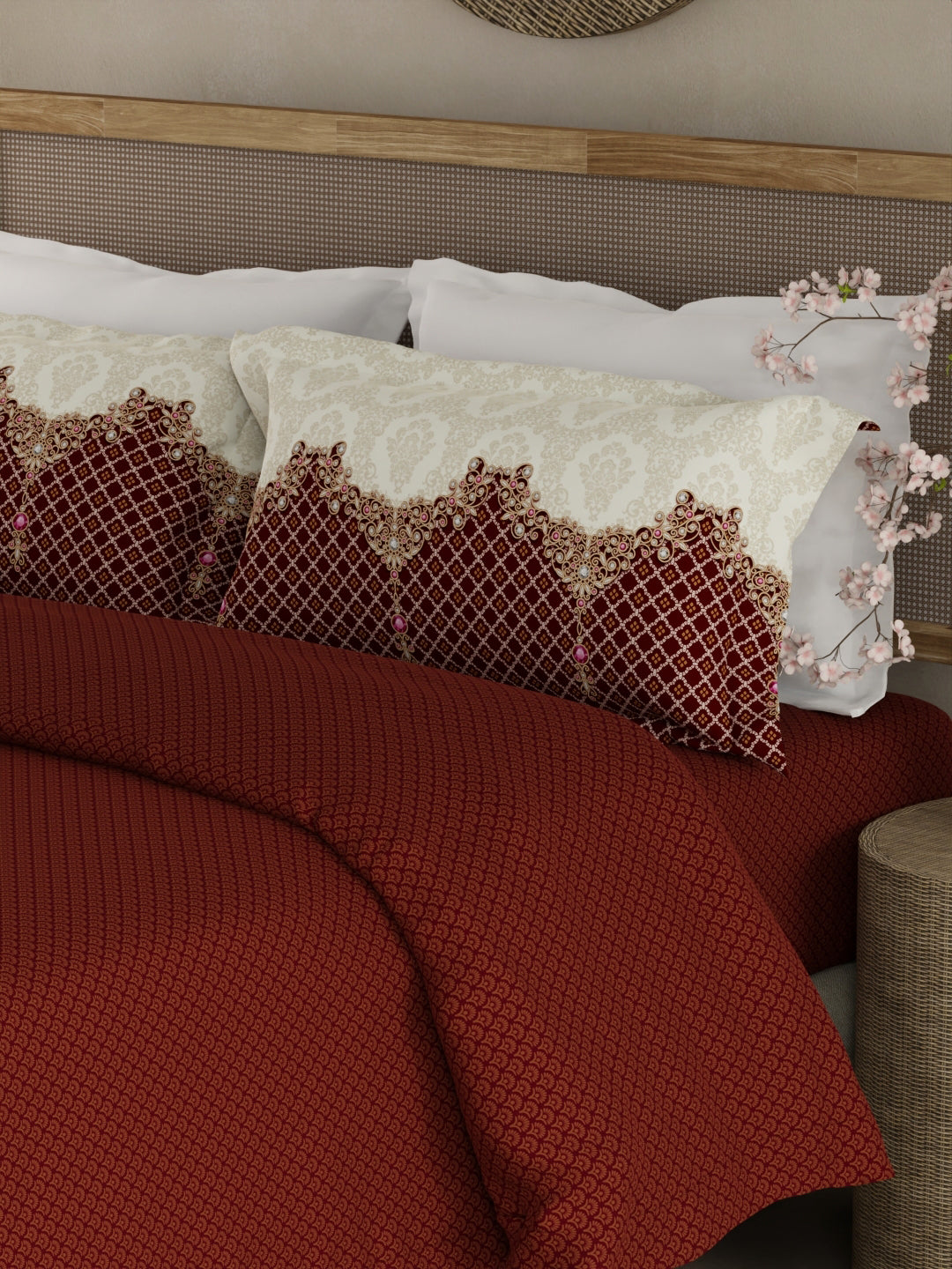 Cotton bedsheet with delicate floral design