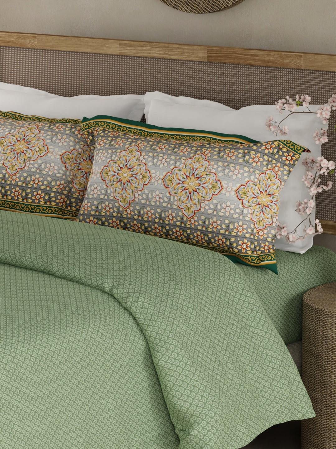 Heritage Walk 100% Egyptian Cotton 200 TC Green Ethnic Print King Bedsheet with 2 Pillow Covers