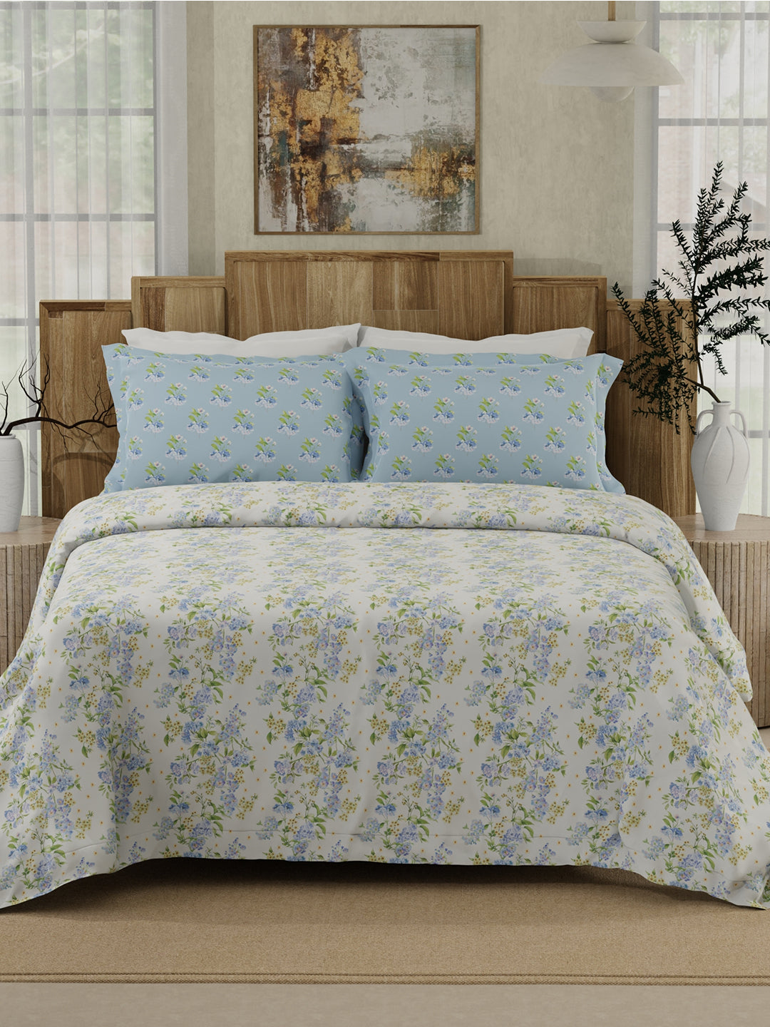 100% Cotton 300 TC Blue & White Digital Floral Print King Bedsheet with 2 Pillow Covers - Gardenia Augusta
