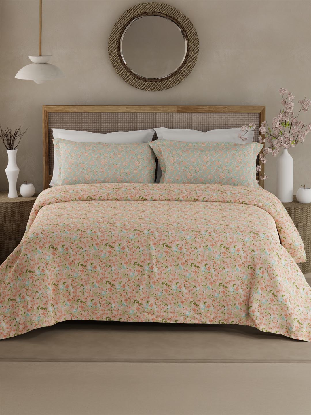 Valatia 100% Cotton 200 TC Double Bedsheet with 2 Pillow Covers - Pink Floral