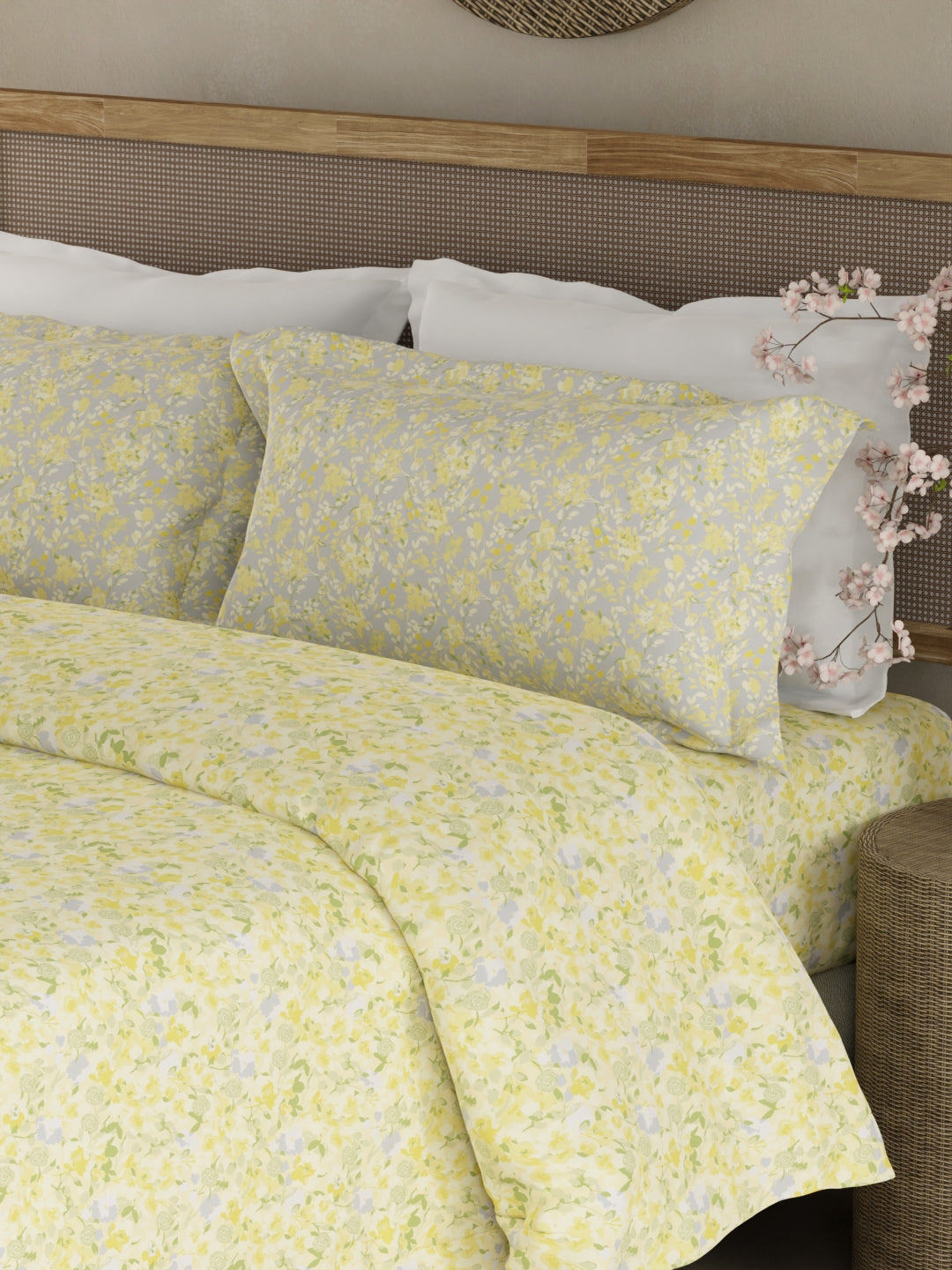 Valatia 100% Cotton 200 TC Double Bedsheet with 2 Pillow Covers - Yellow Floral