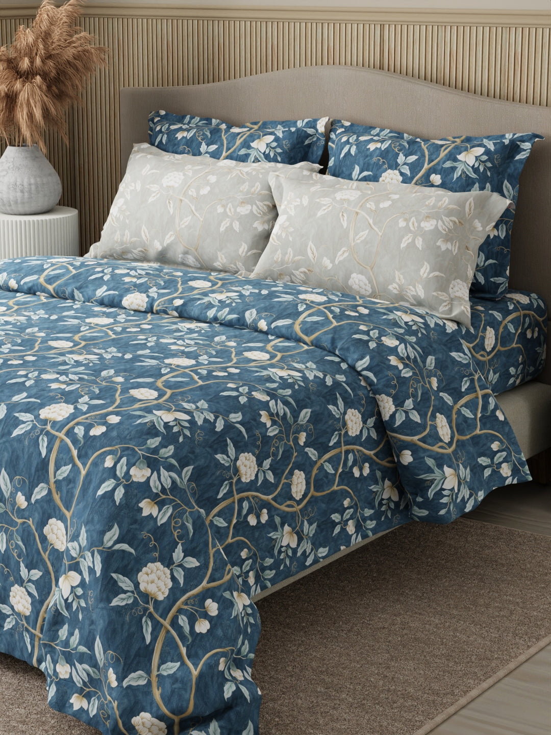 Royal Essence 100% Cotton 400 TC Blue & Grey Digital Floral Print King Bedsheet with 4 Pillow Covers