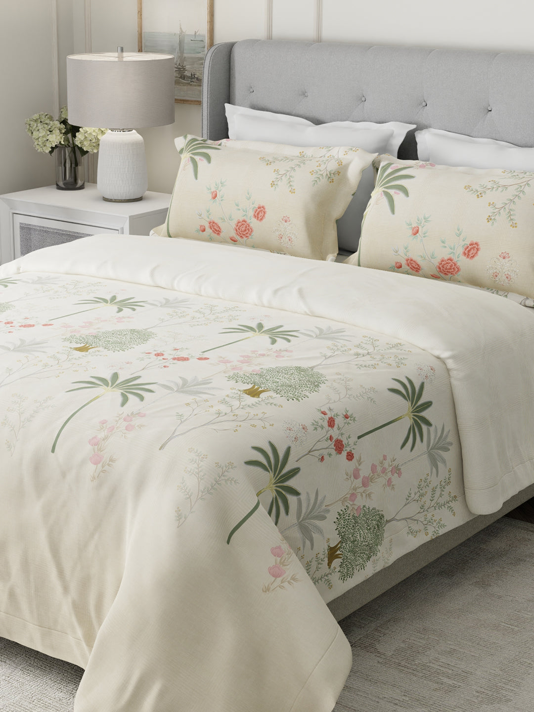 Gardenia Augusta 100% Cotton 300 TC Cream & Green Digital Floral Print King Bedsheet with 2 Pillow Covers