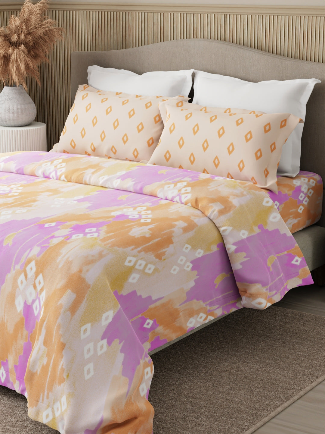 Embrace 100% Cotton 152 TC Orange & Purple Geometrical Print Double Bedsheet with 2 Pillow Covers