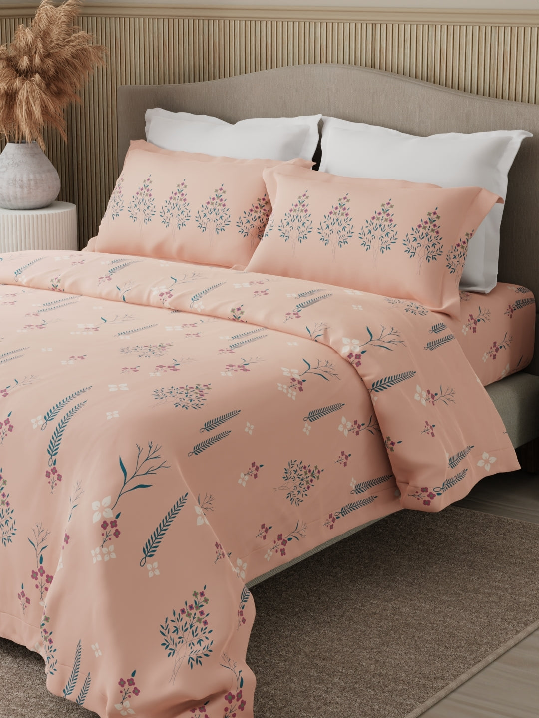 Valatia 100% Cotton 200 TC Karigari Printed Double Bedsheet with 2 Pillow Covers - Peach