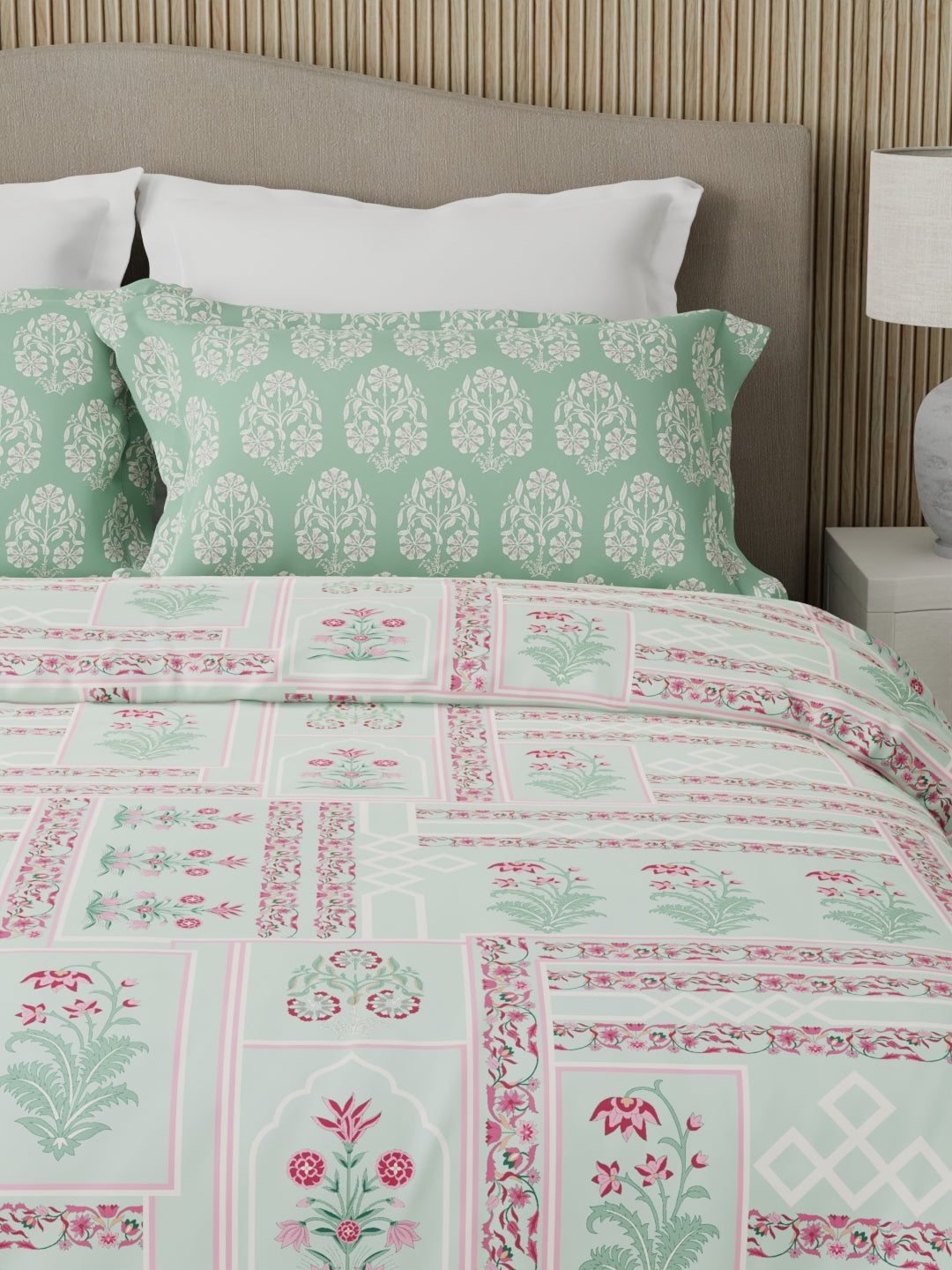 Valatia 100% Cotton 200 TC Karigari Printed Double Bedsheet with 2 Pillow Covers - Green & Pink