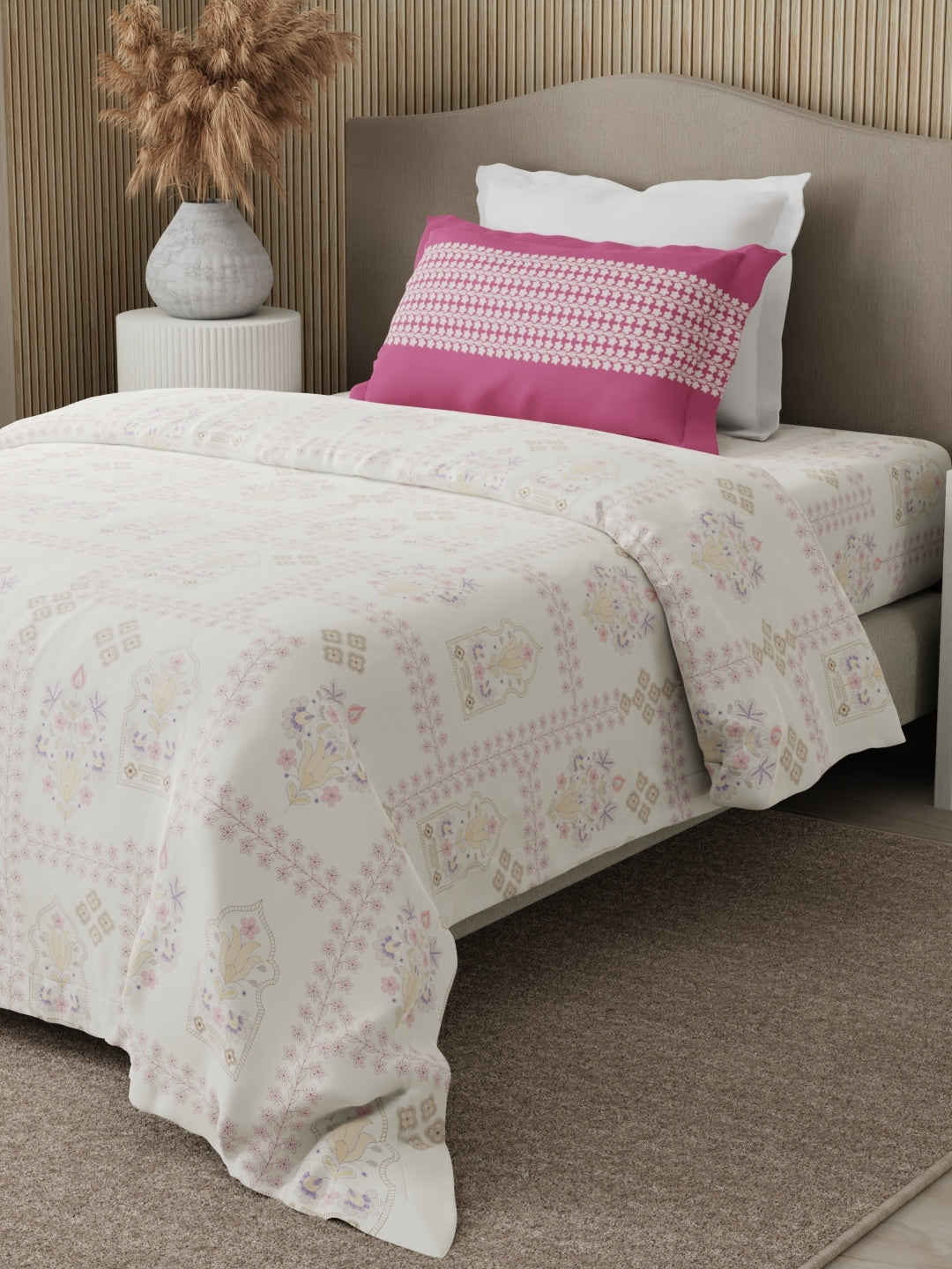 100% Cotton 200 TC Karigari Printed Single Bedsheet with 1 Pillow Cover - Dark Pink & White - Valatia