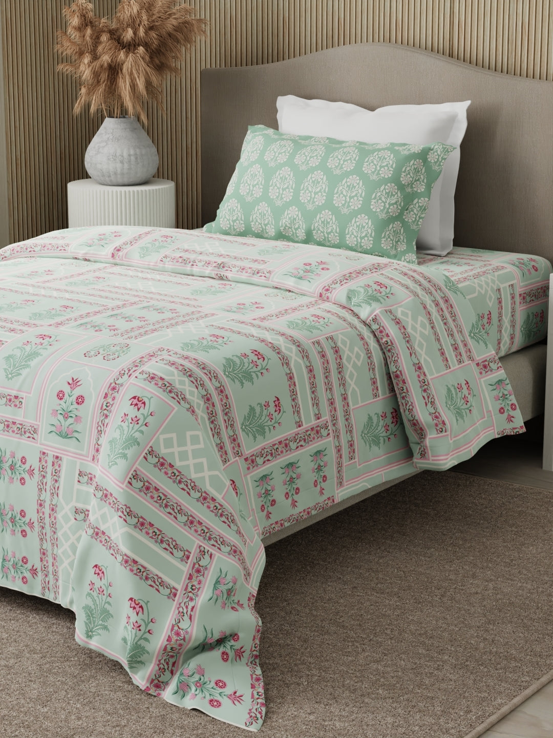100% Cotton 200 TC Karigari Printed Single Bedsheet with 1 Pillow Cover - Green & Pink - Valatia