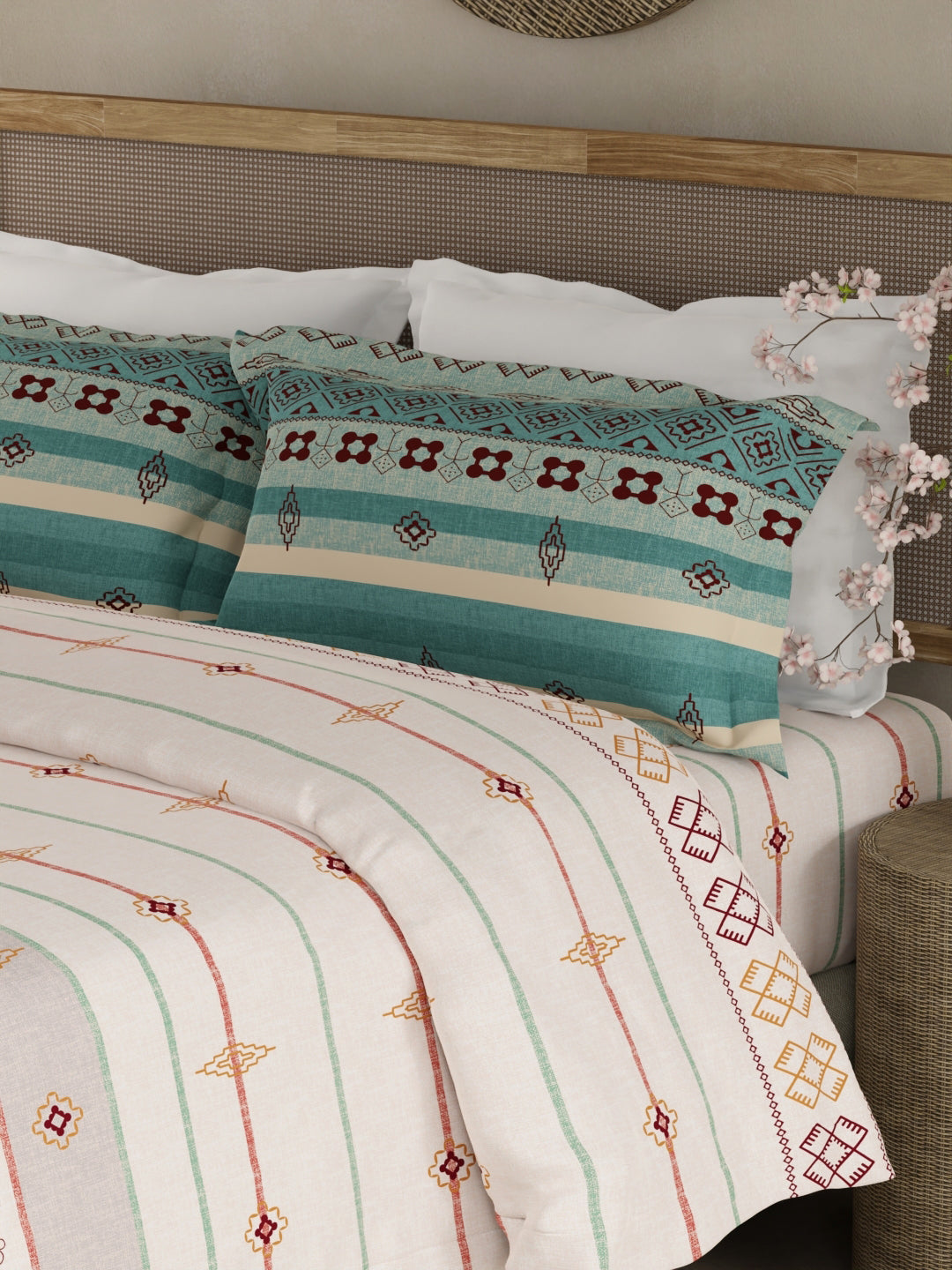 Valatia Gypsy 100% Cotton 200 TC Ethnic Printed King Bedsheet with 2 Pillow Covers - White