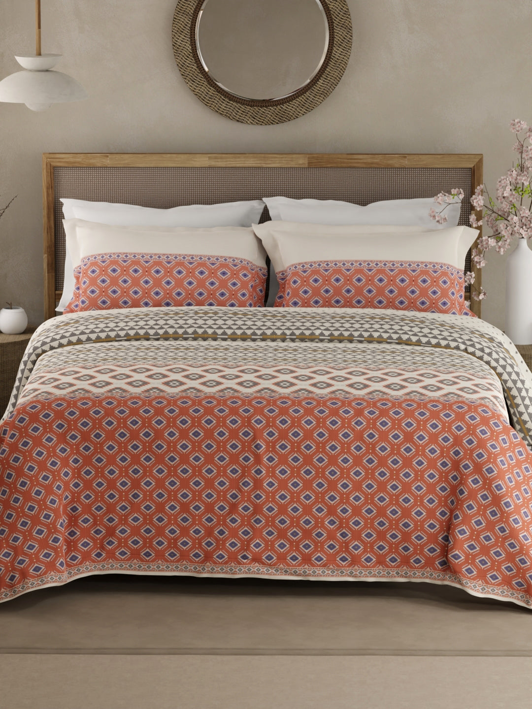 Valatia Gypsy 100% Cotton 200 TC Ethnic Printed King Bedsheet with 2 Pillow Covers - Multicolor