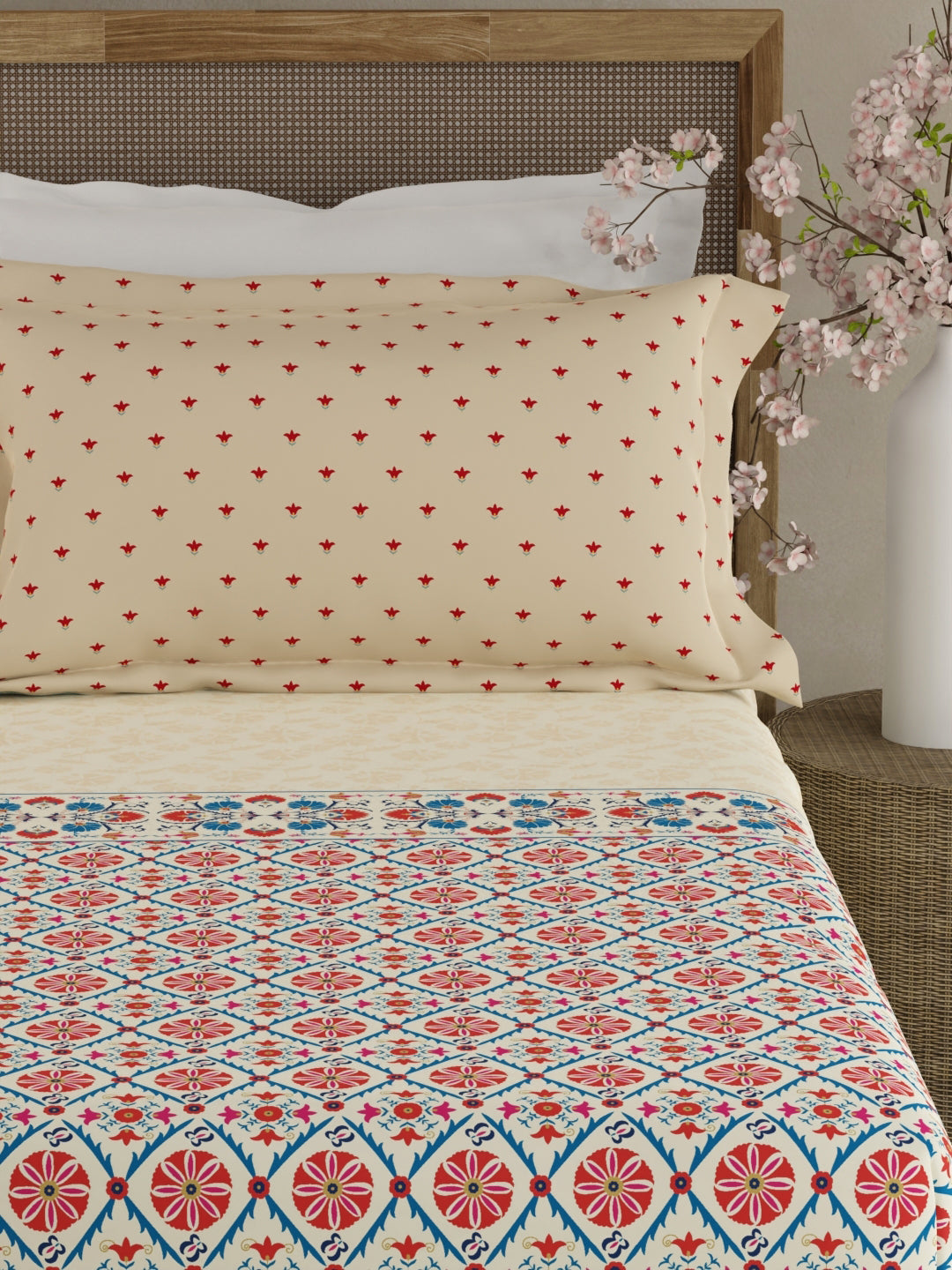 Valatia Gypsy 100% Cotton 200 TC Ethnic Print Fitted King Bedsheet with 2 Pillow Covers