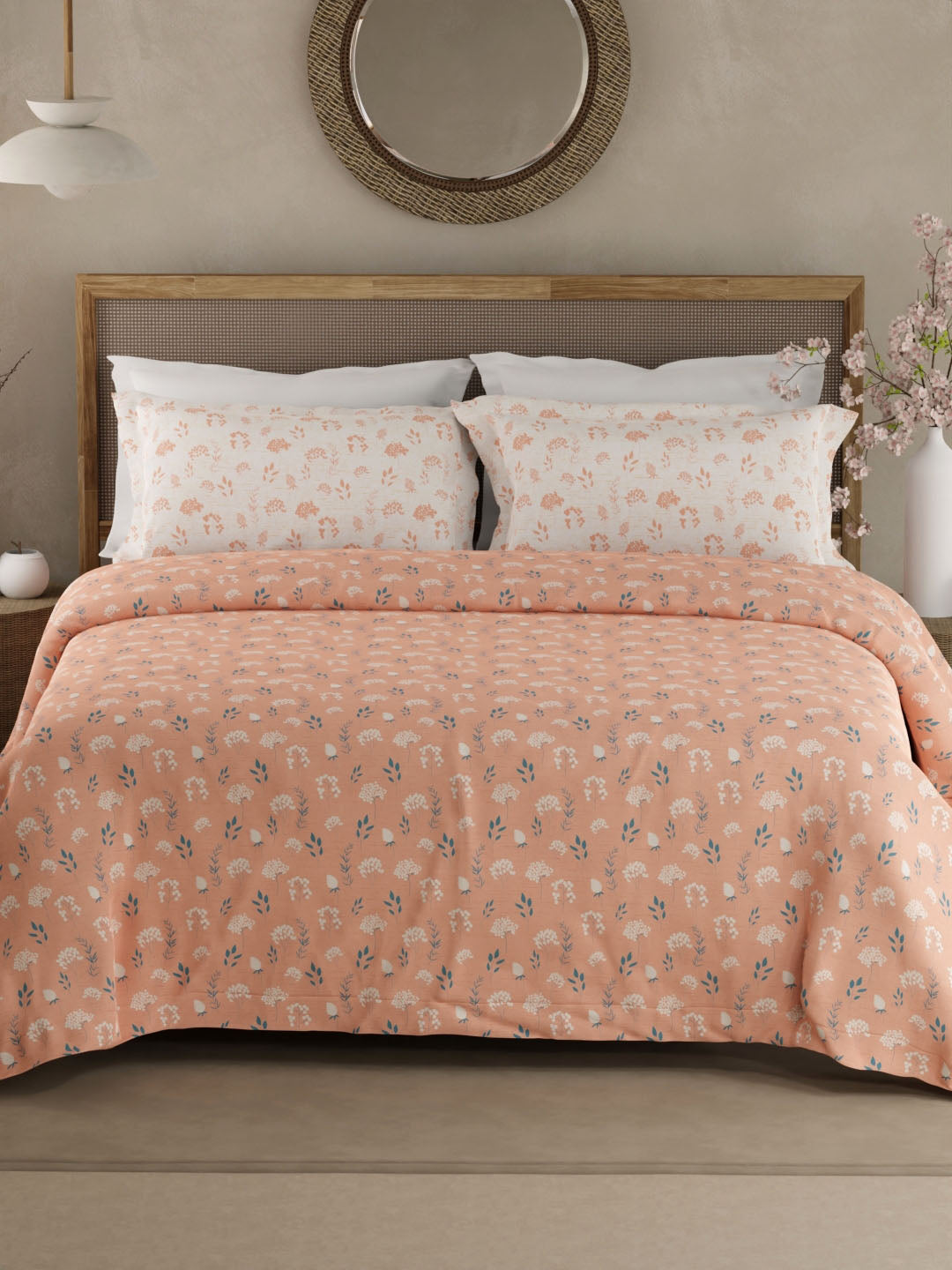 Valatia 100% Cotton 200 TC Peach Floral King Bedsheet with 2 Pillow Covers