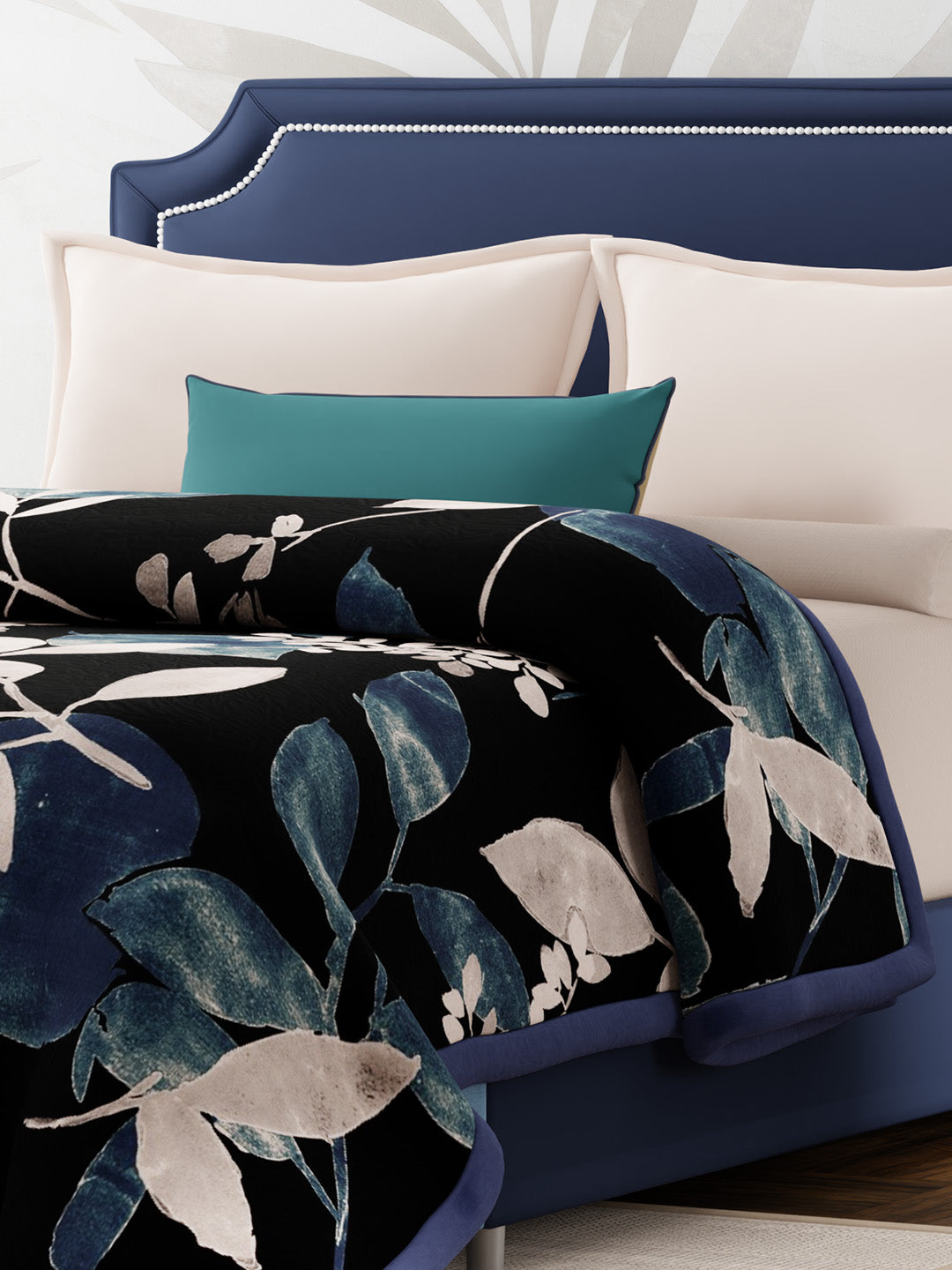 Double Size 3-Ply Blanket for Heavy Winter, Blue Floral, (2.40 m L x 2.20 m W), Luxe Loom