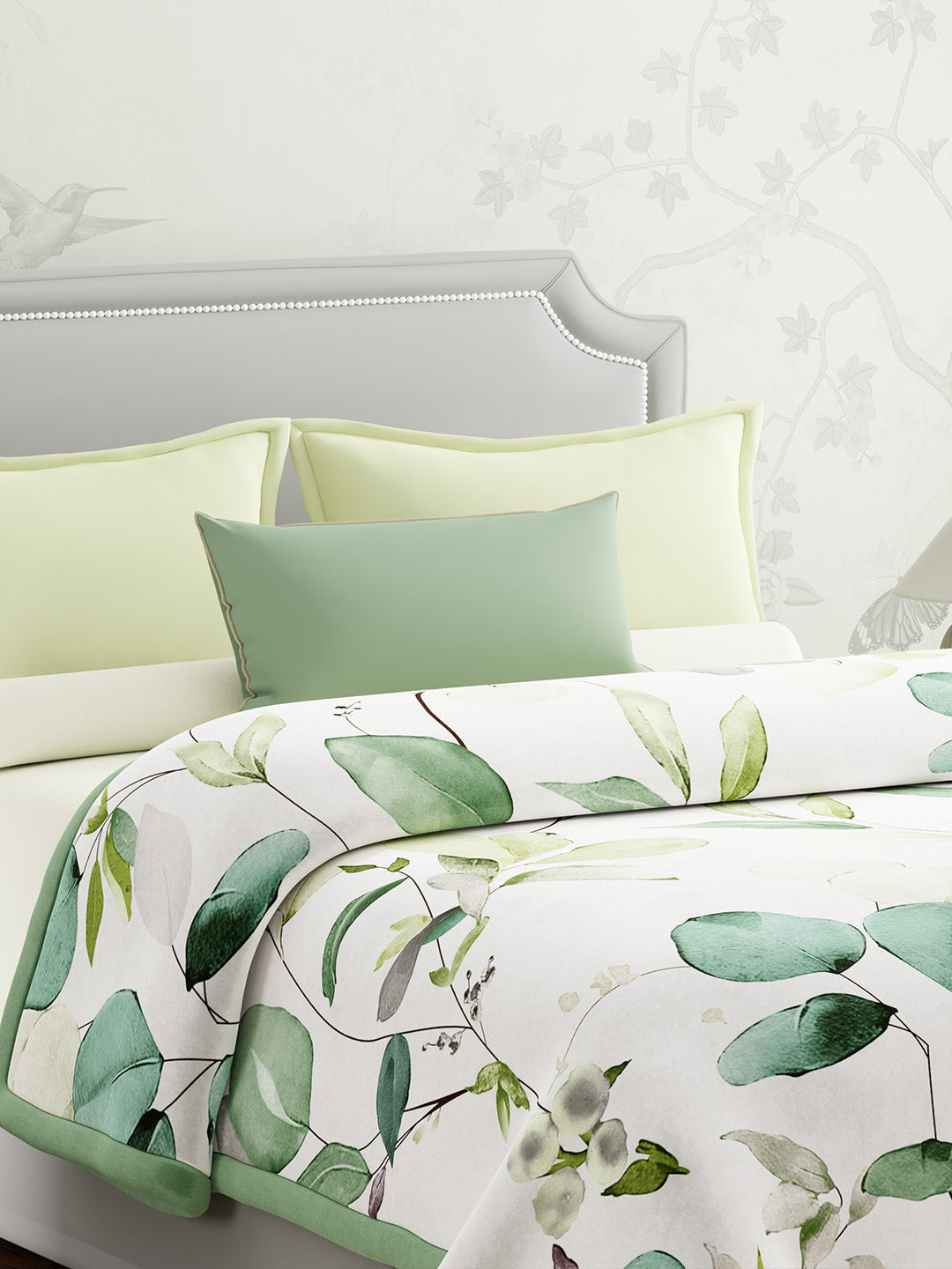 Double Size Blanket, Green Floral (2.40 L x 2.20 W meters), Valatia Collection