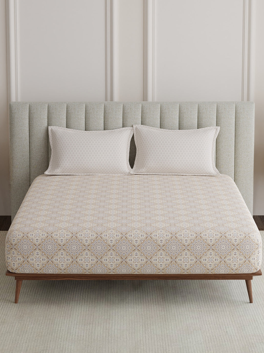 King Fitted Sheet Set, 100% Cotton 152 TC, Brown Ethnic Print, Embrace