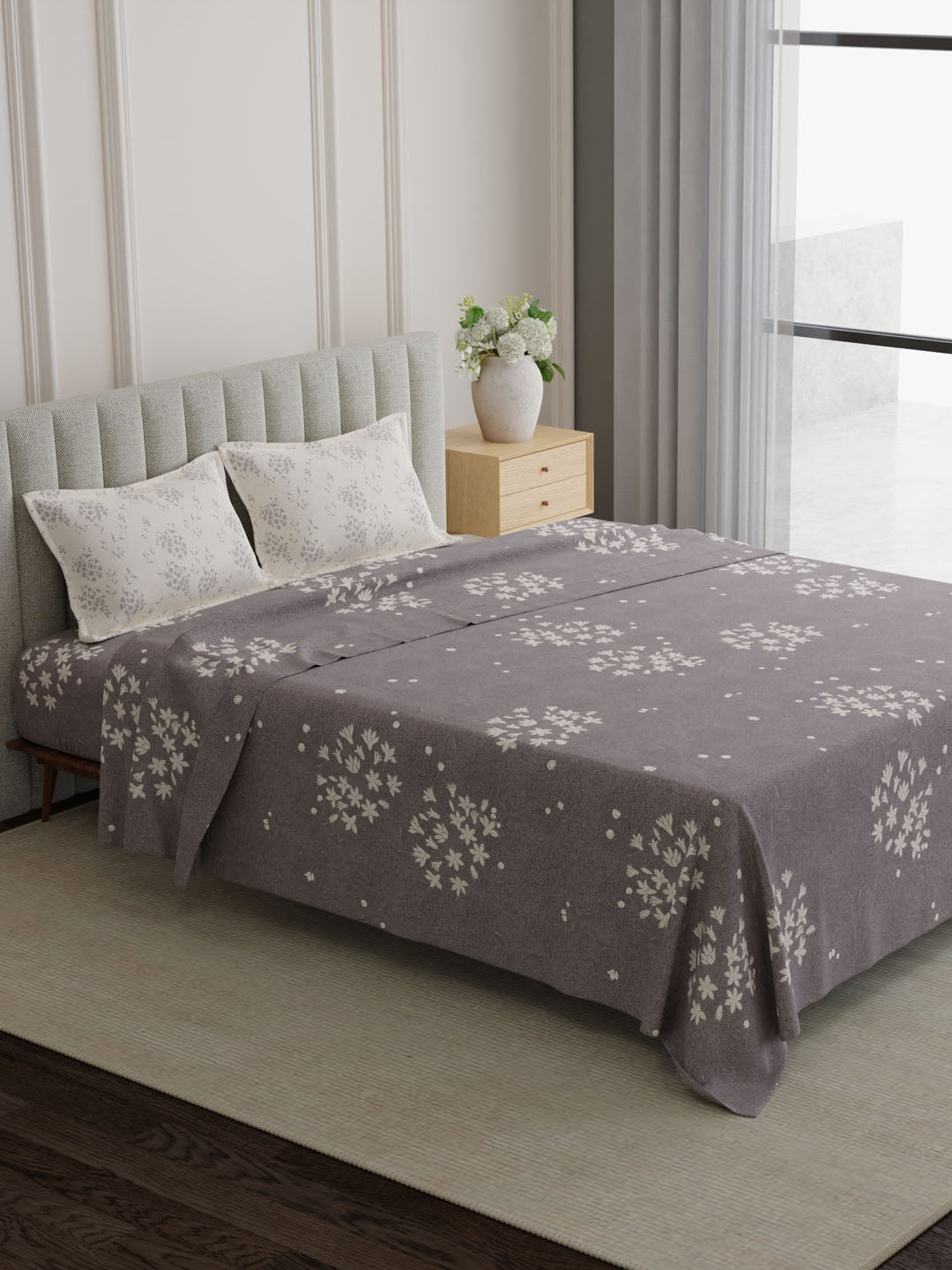 100% Cotton 152 TC, Printed King Bedsheet Set, Embrace