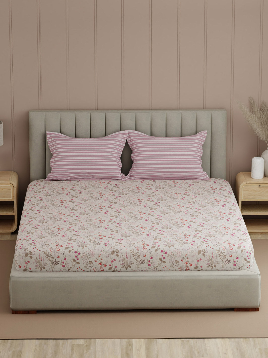 100% Cotton 200 TC, Printed Double Bedsheet Set, Valatia