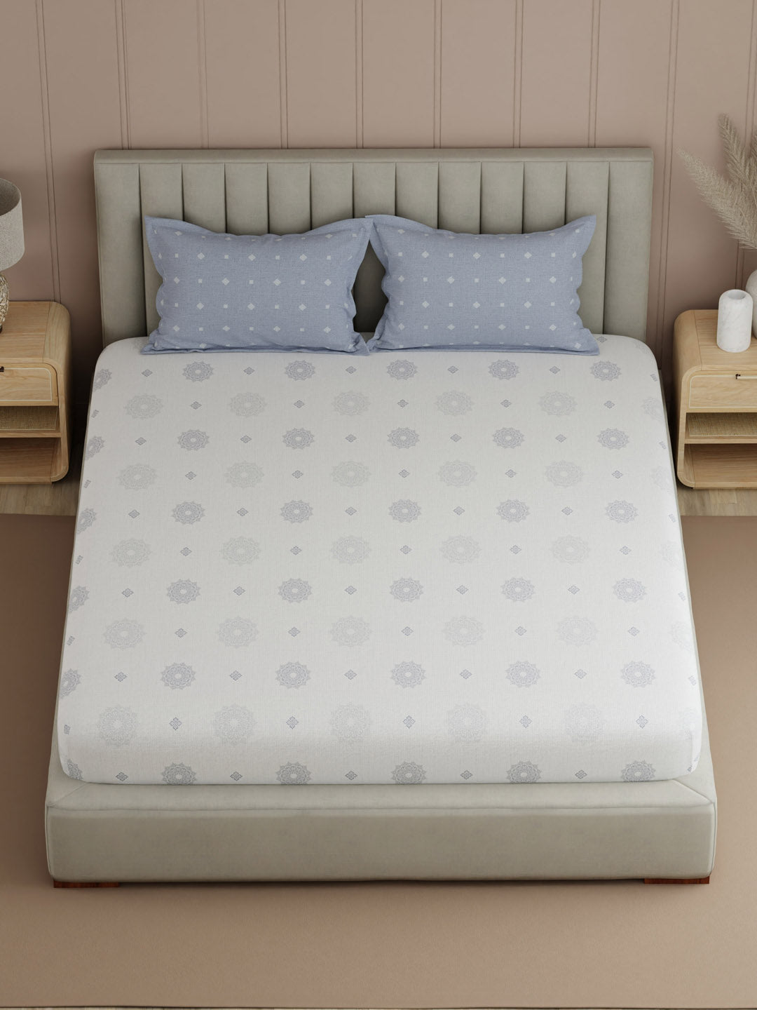 100% Cotton 200 TC, Printed Double Bedsheet Set, Valatia