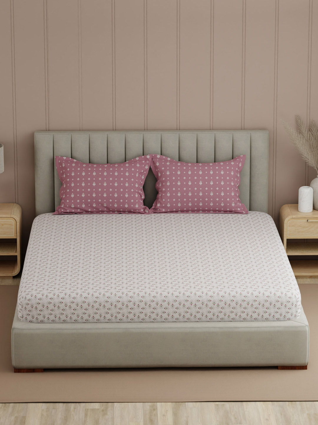 100% Cotton 200 TC, Printed Double Bedsheet Set, Valatia