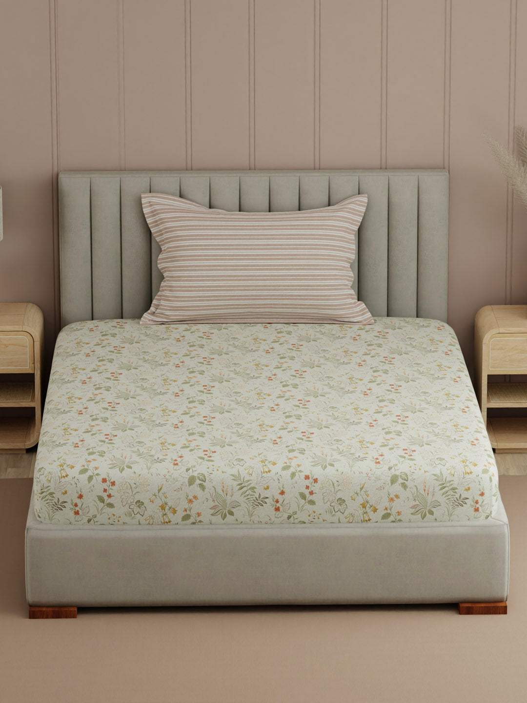 100% Cotton, 200 TC Printed Single Bedsheet Set, Valatia