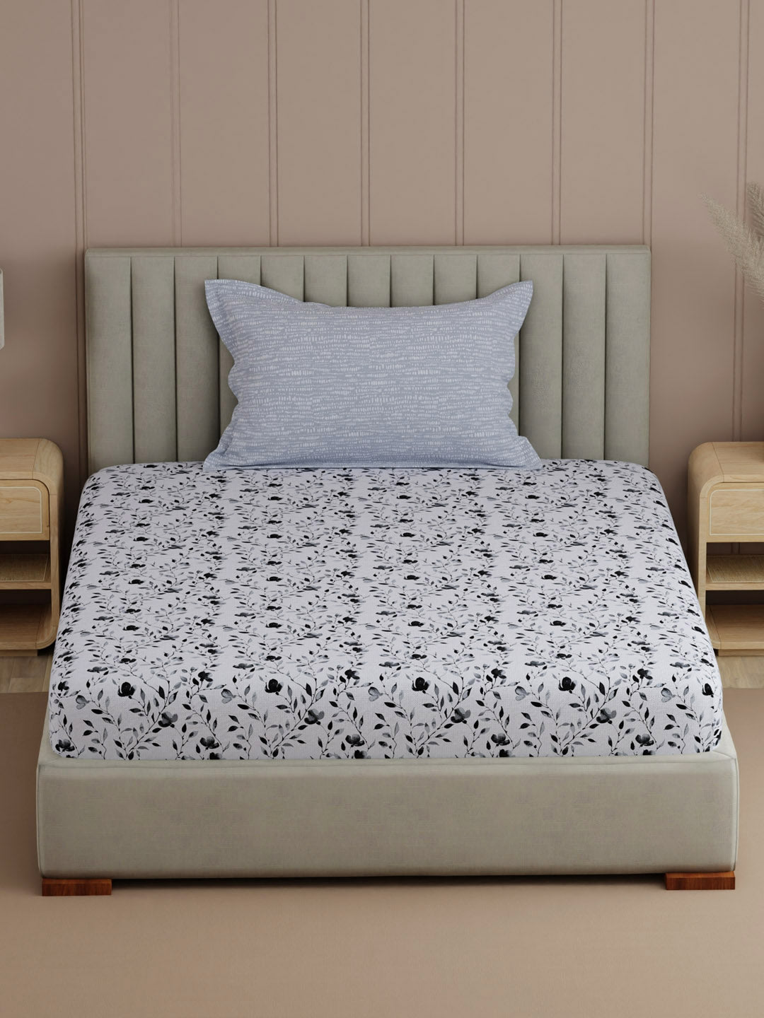 100% Cotton, 200 TC Printed Single Bedsheet Set, Valatia