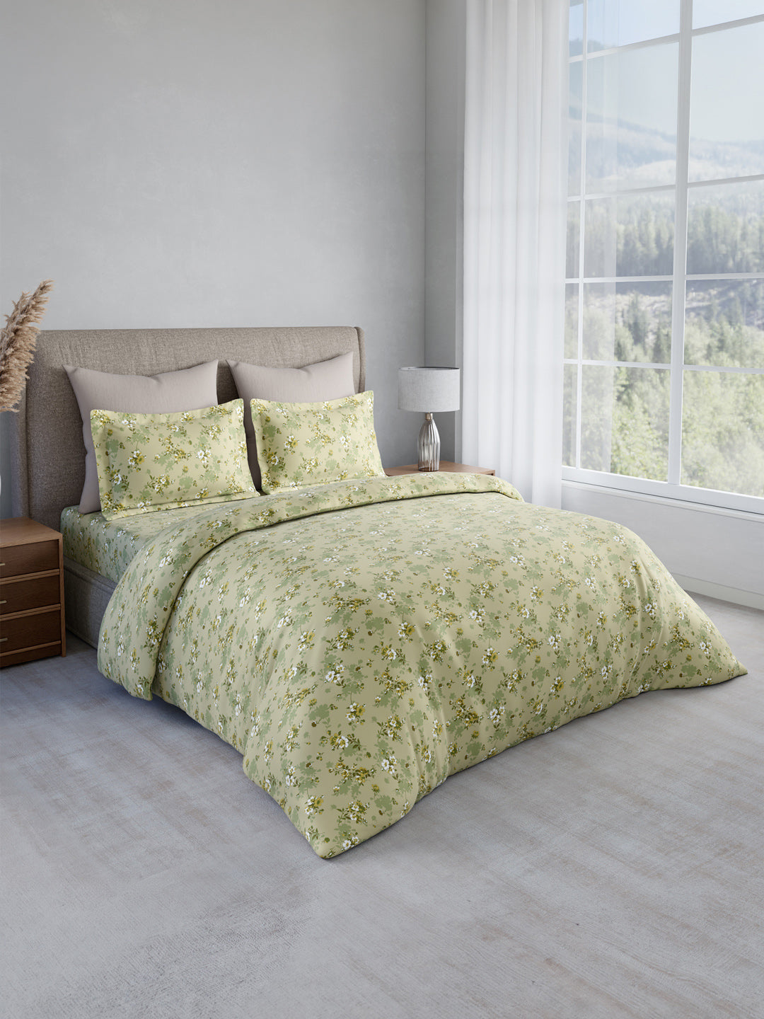 Nature Bouquet 100% Cotton 300 TC King Bedsheet with 2 Pillow Covers | Floral Fragrance Bedsheet Set