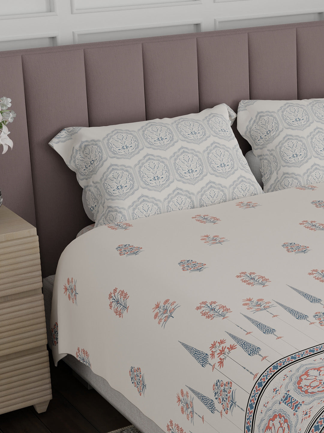 100% Cotton King Bedsheet Set, 200 TC Floral, Valatia