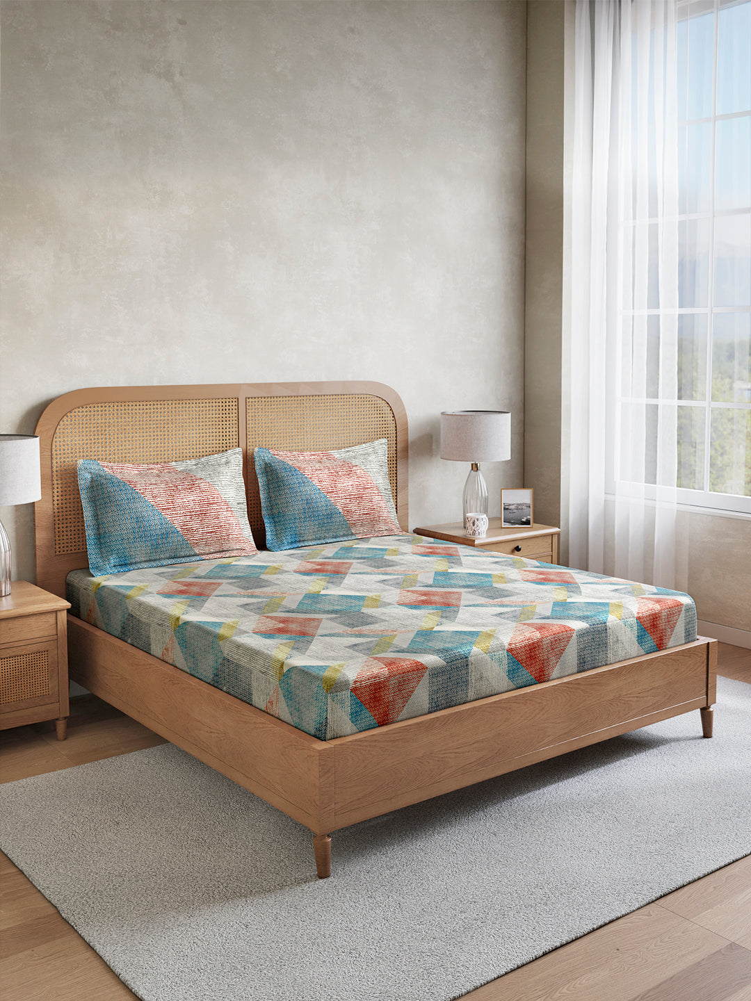Vivara 100% Cotton King Bedsheet with 2 Pillow Covers | Multicolor Geometric Digitally Printed Bedsheet Set