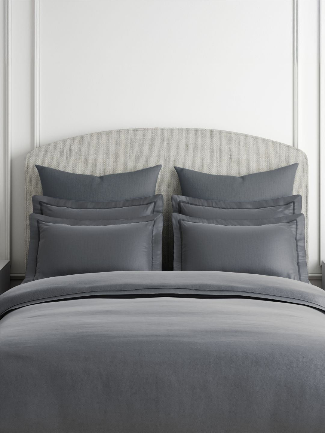Emblem 100% Cotton 300 TC King Bedsheet with 4 Pillow Covers | Grey Dyed Solid Bedsheet Set