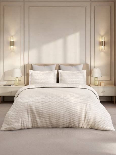 Gardenia Augusta 100% Cotton 300 TC Super King Bedsheet with 2 Pillow Covers | White Digitally Printed