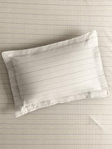 Gardenia Augusta 100% Cotton 300 TC Super King Bedsheet with 2 Pillow Covers | White Digitally Printed