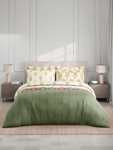 Royal Essence 100% Cotton 400 TC White Digital Ethnic Print King Bedsheet with 4 Pillow Covers