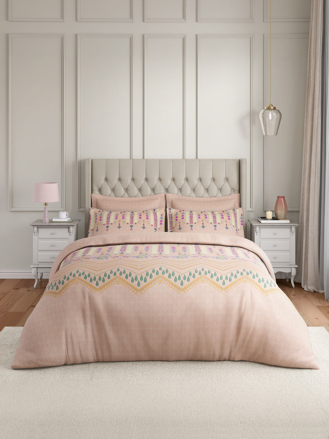Luxe Loom 100% Cotton 600 TC King Bedsheet with 4 Pillow Covers & 2 Cushion Covers | Printed Bedsheet Set