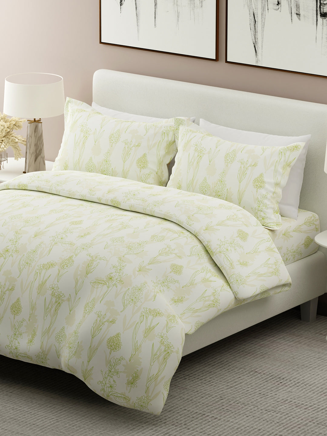 Nature Bouquet 100% Cotton 300 TC King Bedsheet with 2 Pillow Covers | Floral Fragrance Bedsheet Set