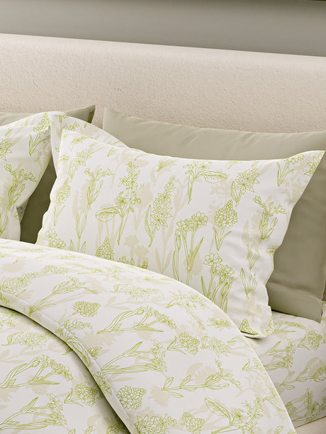 Nature Bouquet 100% Cotton 300 TC King Bedsheet with 2 Pillow Covers | Floral Fragrance Bedsheet Set