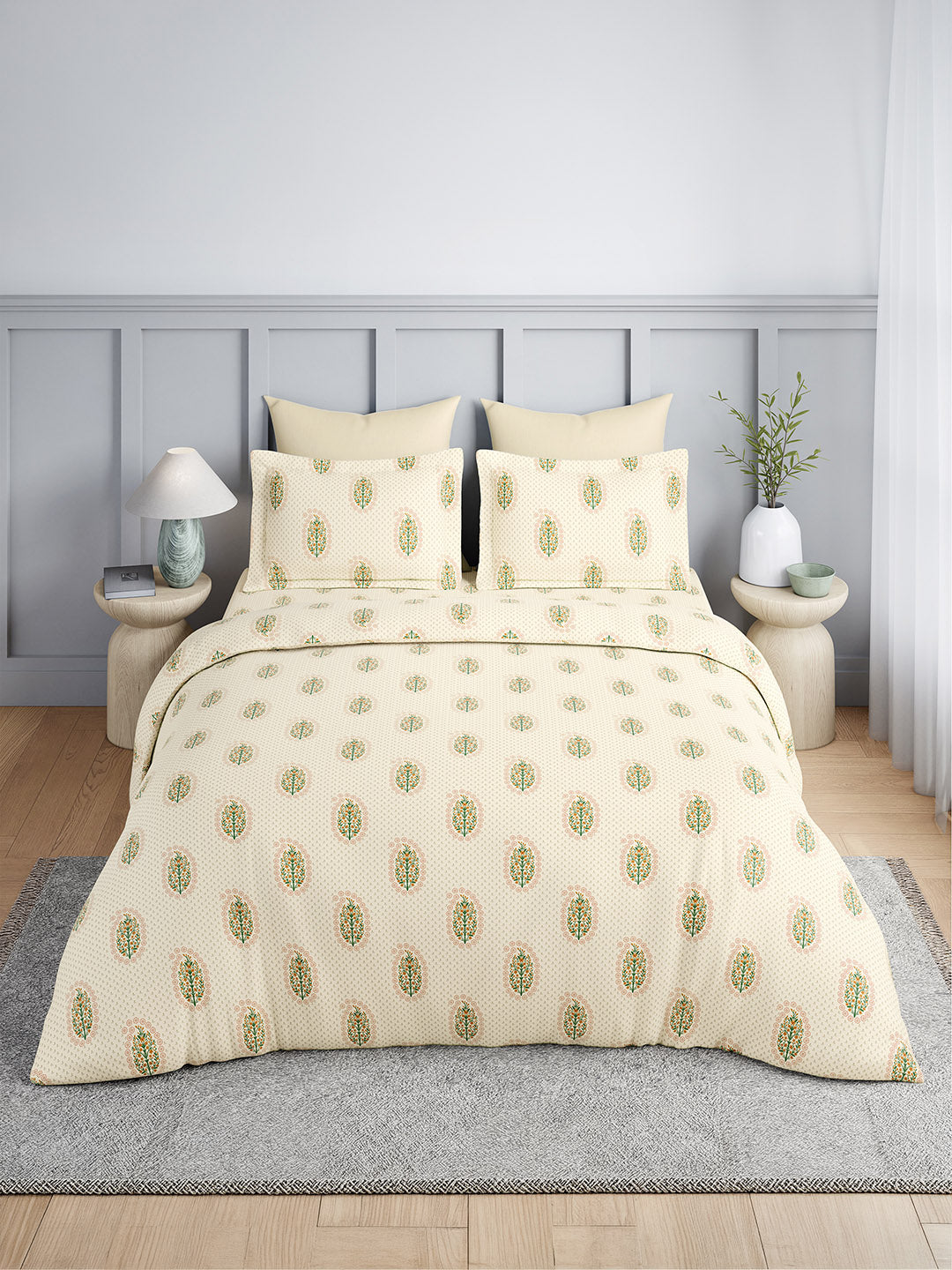 100% Kasturi Cotton King Bedsheet Set, 200 TC Cream Floral, Indo Musk