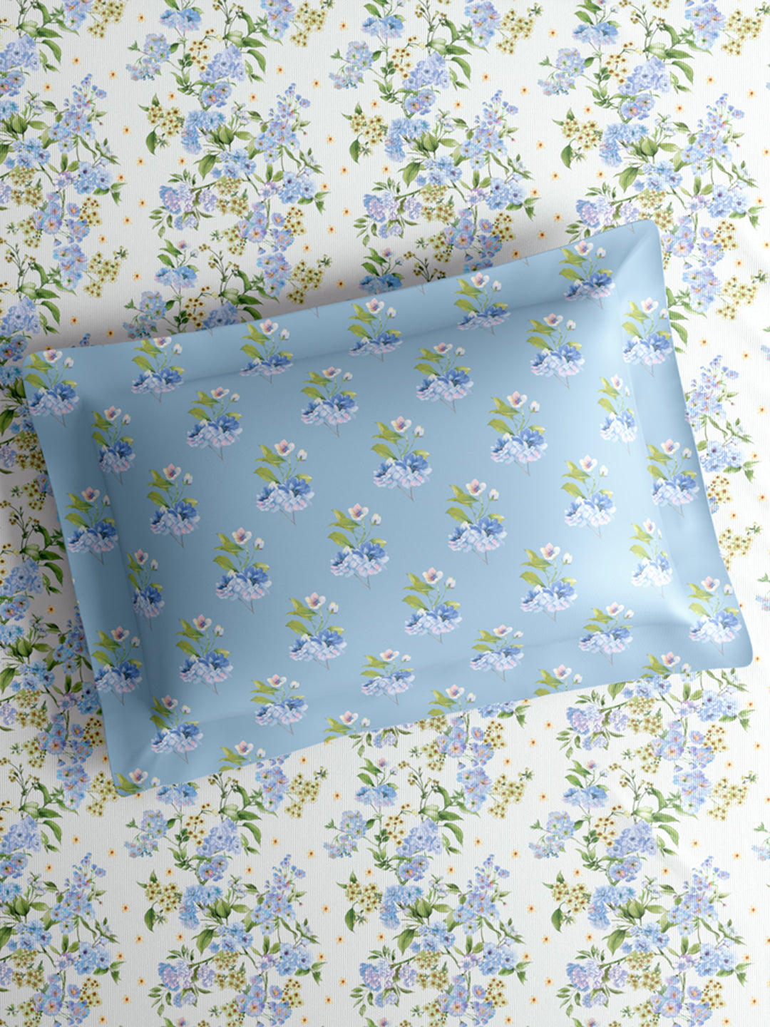 Gardenia Augusta 100% Cotton 300 TC King Bedsheet with 2 Pillow Covers | Blue & White Floral Digital Print