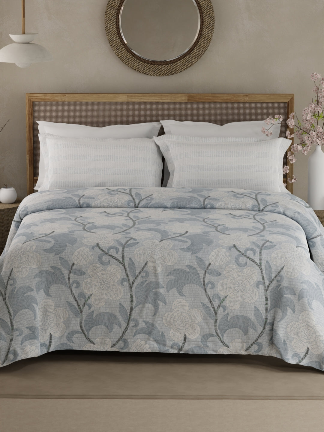 Valatia 100% Cotton 200 TC Double Bedsheet with 2 Pillow Covers - Blue Floral