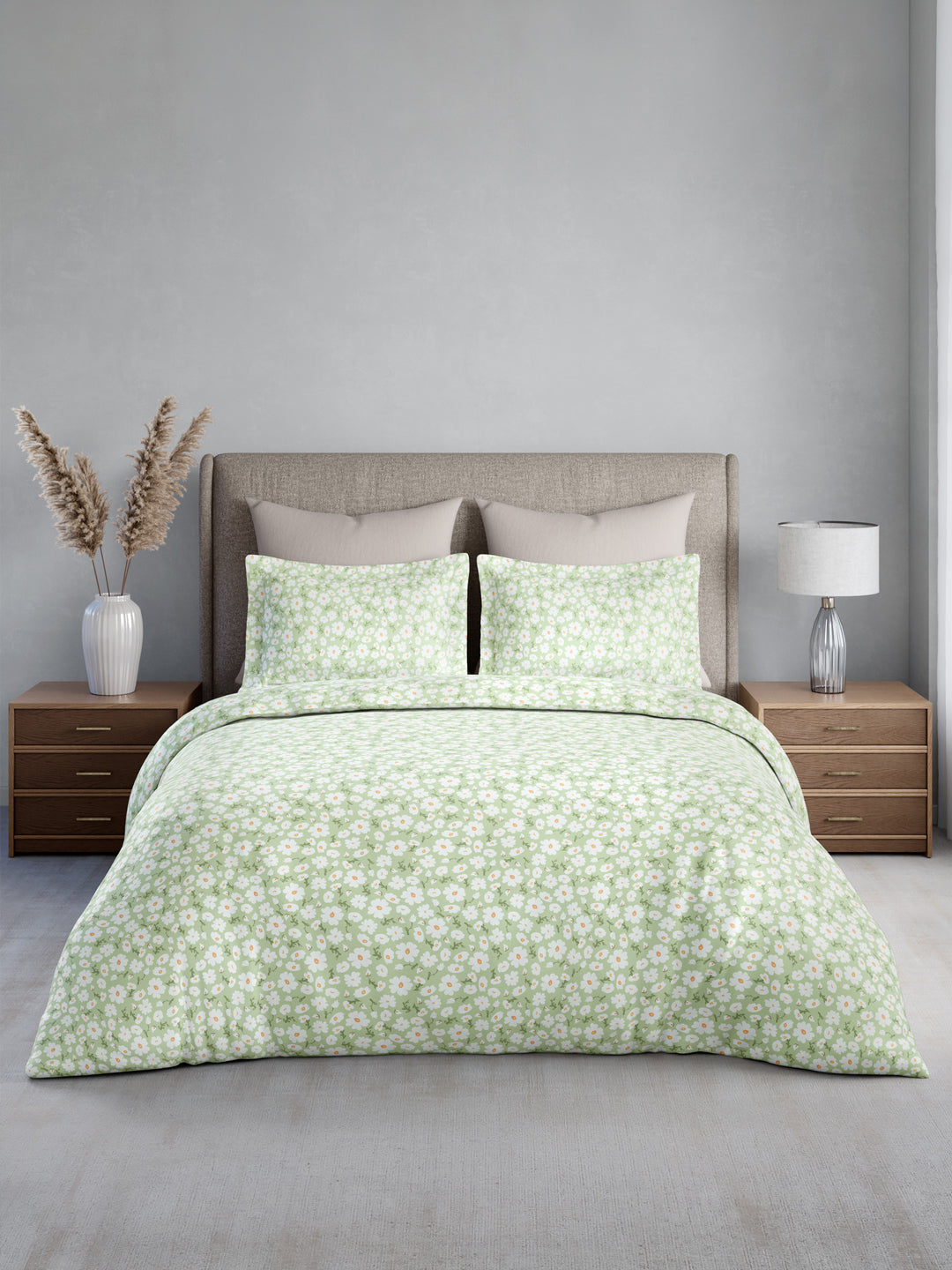 Nature Bouquet 100% Cotton 300 TC King Bedsheet with 2 Pillow Covers | Floral Fragrance Bedsheet Set