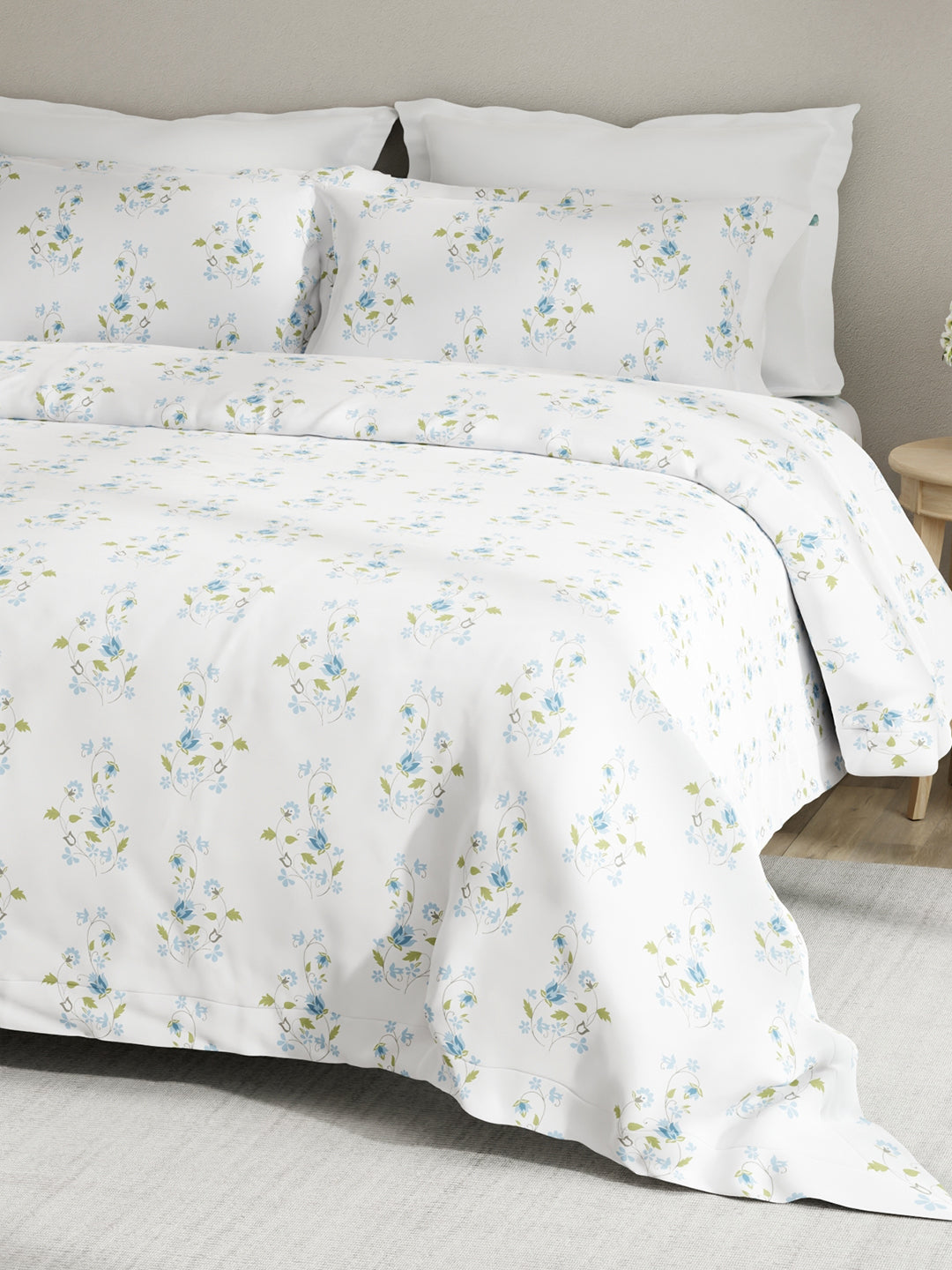 Embrace 100% Cotton 152 TC Purple Floral King Bedsheet with 2 Pillow Covers